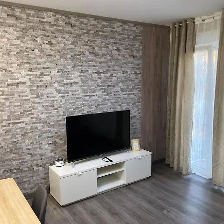 Lovely Flat I Terrace&balcony Apartamento *